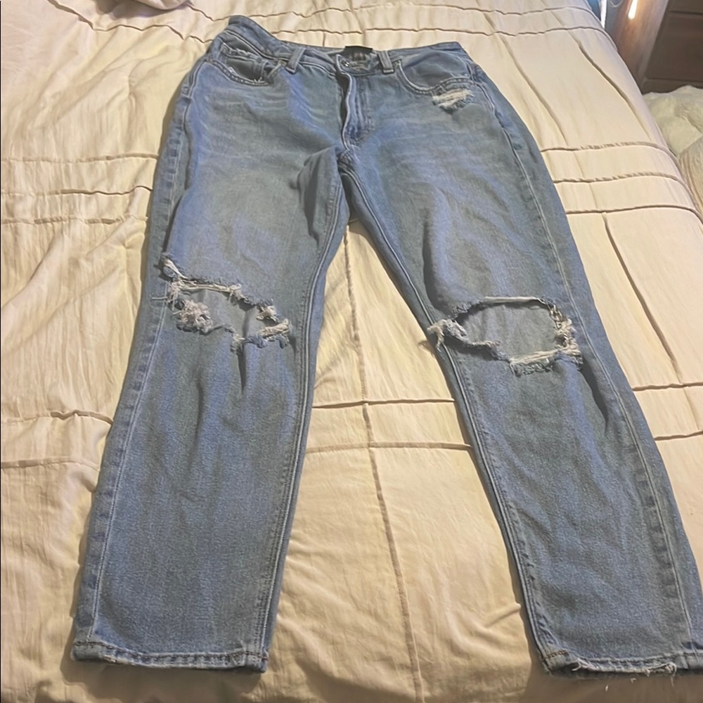 American Eagle Distressed Straight Leg Jeans | Blue | Size 4 | Well Loved